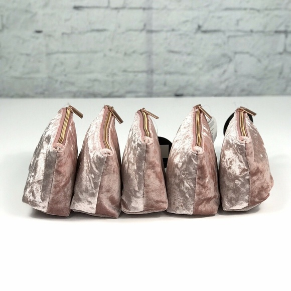 Target Handbags - Lot Of 5 Velvety Makeup Cosmetic Bags Pouches